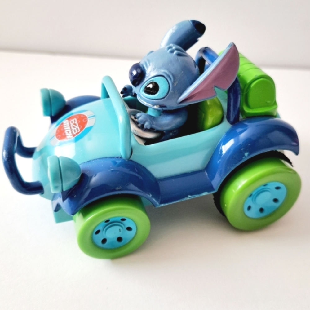 Y2k Disney Lilo & Stitch Pull Back & Go Blue Stitch 626 Collectible Car